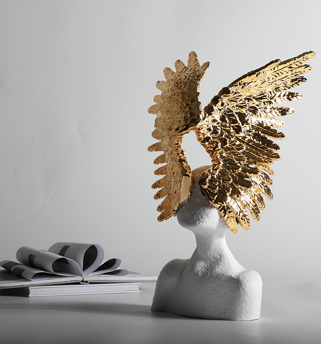 The Angel With A Golden Crown - White & Gold