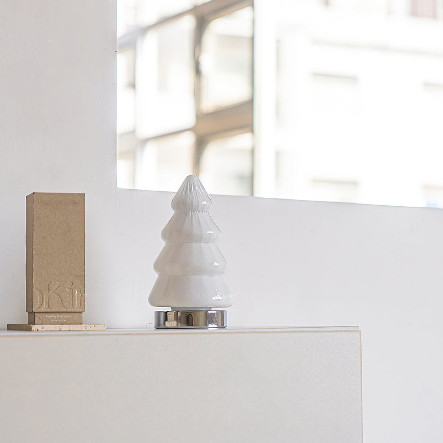 White Tree Table Lamp