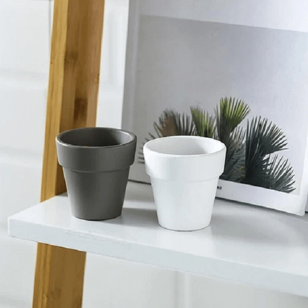 Esma - Rounded Wall Planter