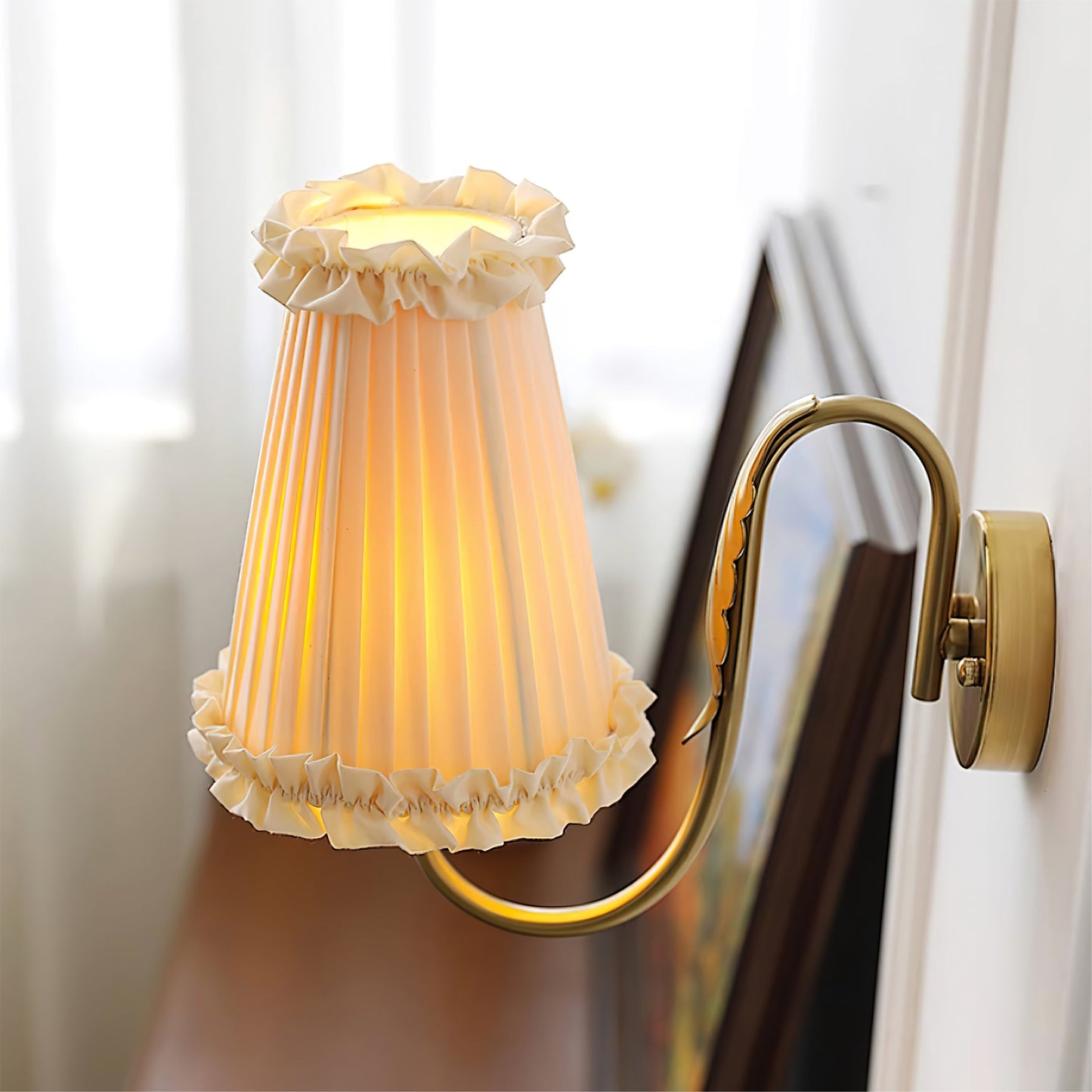 Mcveigh Wall Lamp