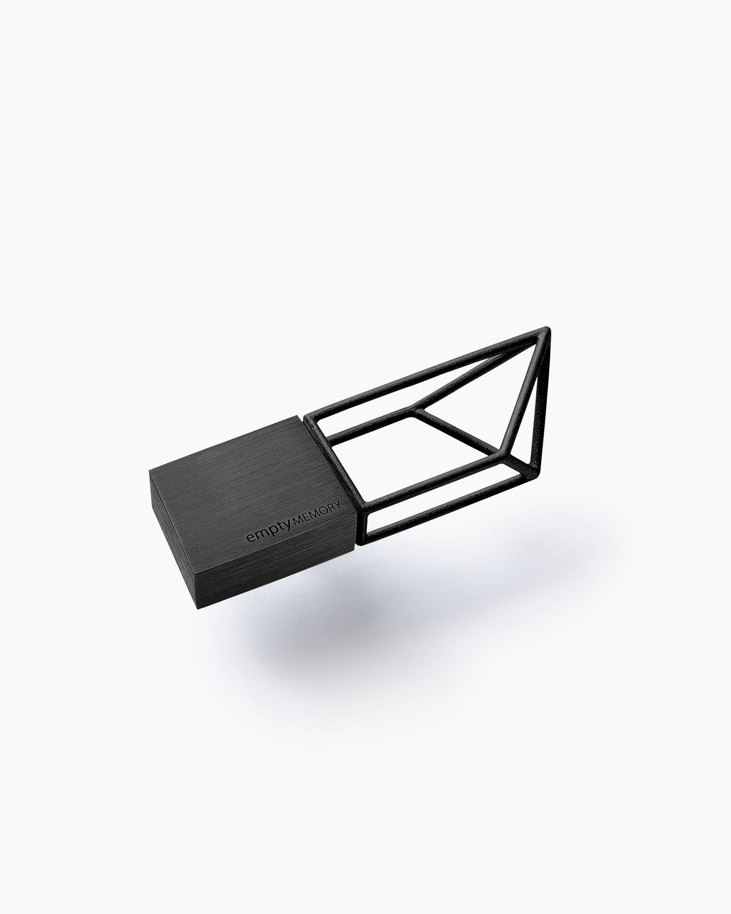 EMPTY MEMORY STRUCTURE Pen Drive