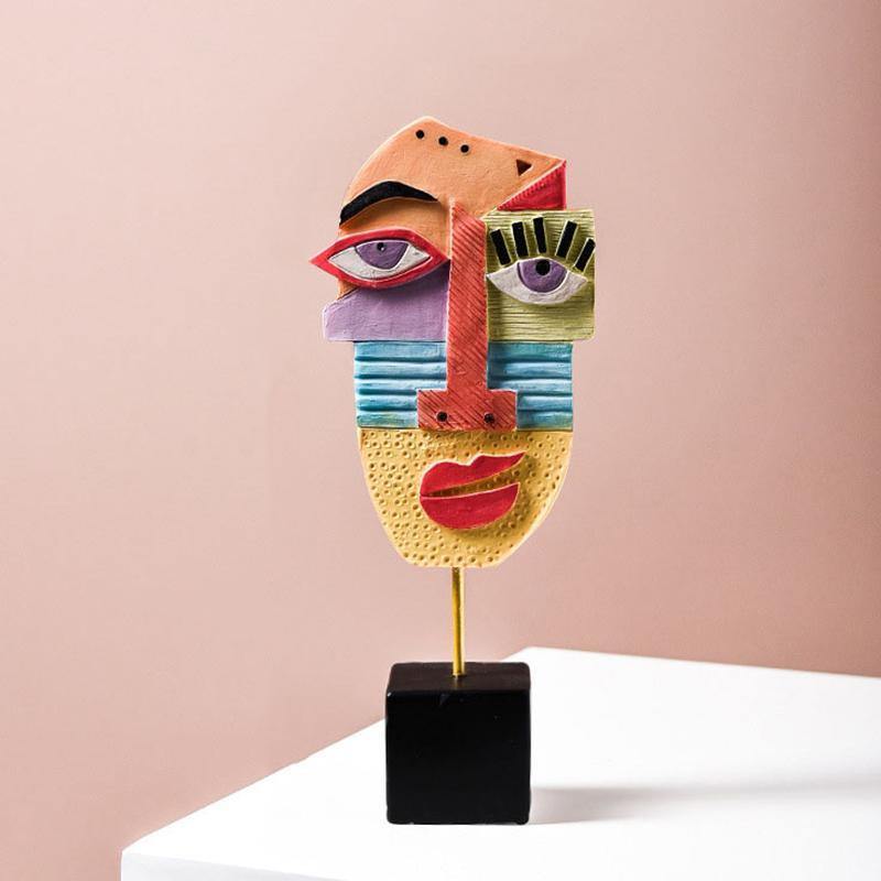 HomeQuill‚Ñ¢ Abstract Face Tabletop Figurine - Nordic Side -