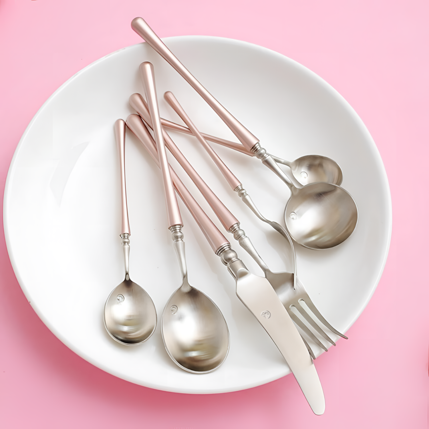 1 Romantic Pink & Silver Cutlery Set | Cutlery | NordicAbode.com