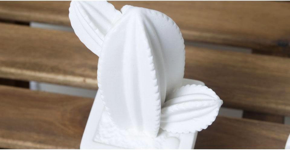 White Ceramic Cactus - Nordic Side -