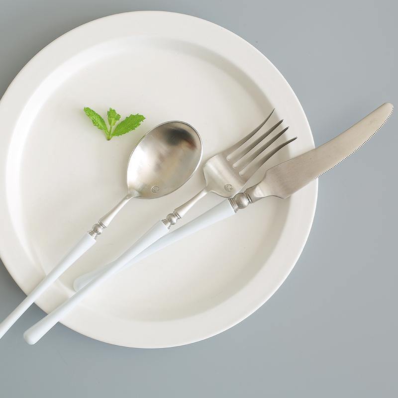 1 Pc Silver & White Cutlery - Nordic Side -