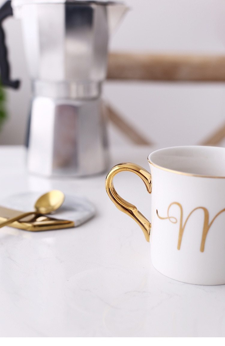 Bone China Mrs&Mr Mugs - Nordic Side -