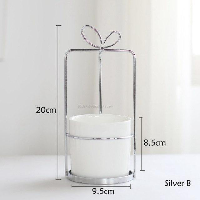 Bow Knot Gold Iron Pot - Nordic Side -