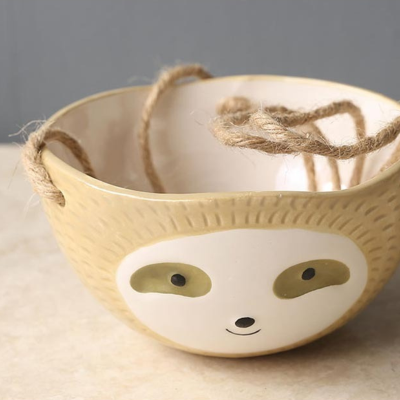 HomeQuill‚Ñ¢ Ceramic Hanging Sloth Plant Pot - Nordic Side - 