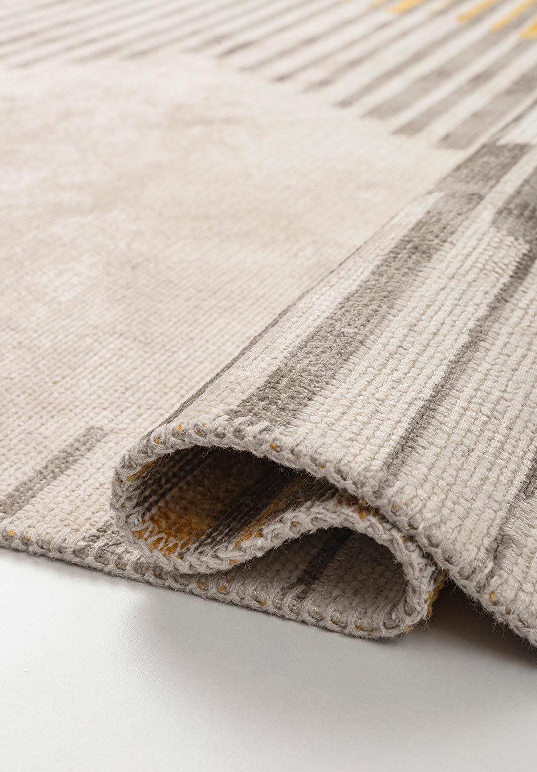 Barcelona Gold - Grey Rug