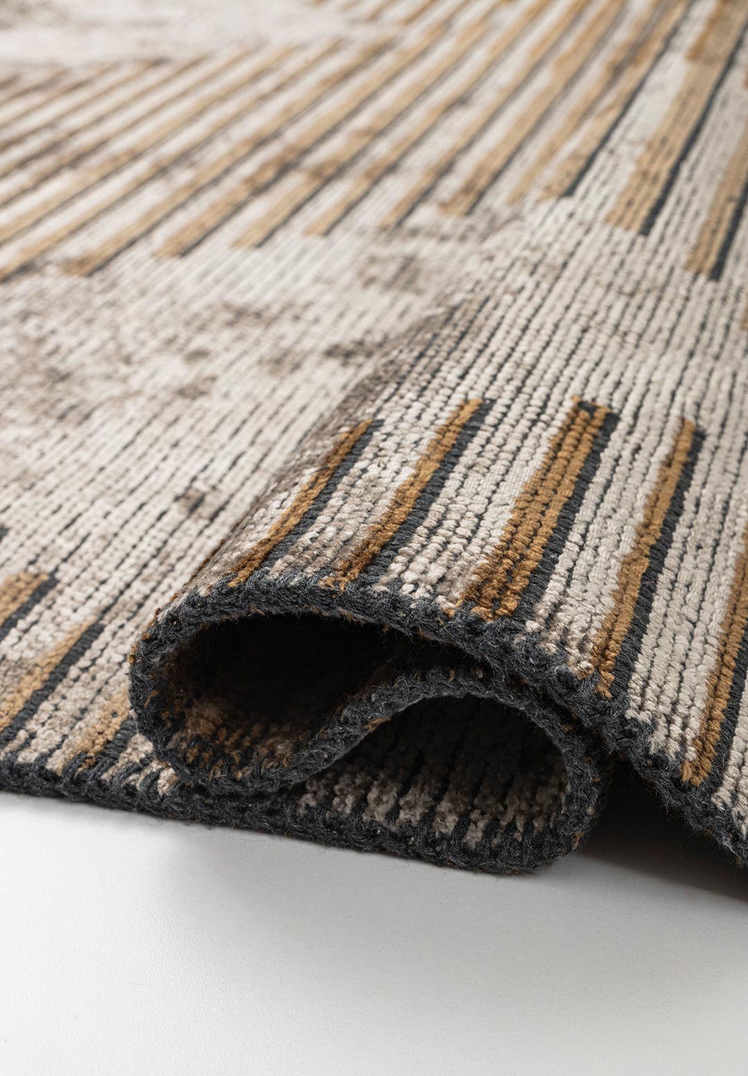 Barcelona Dark Beige - Cream Rug