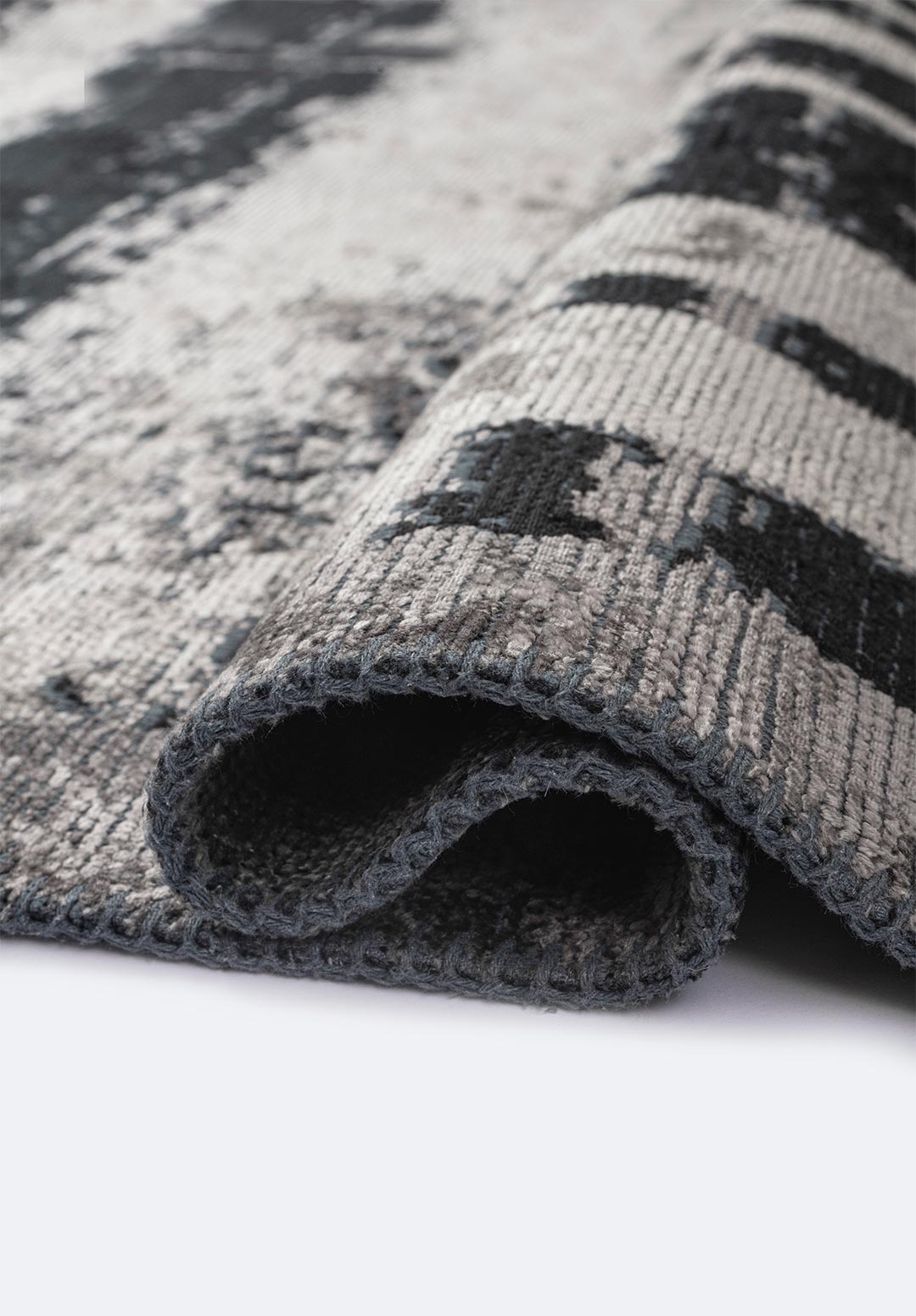 Cambridge Black - Dark Grey Rug