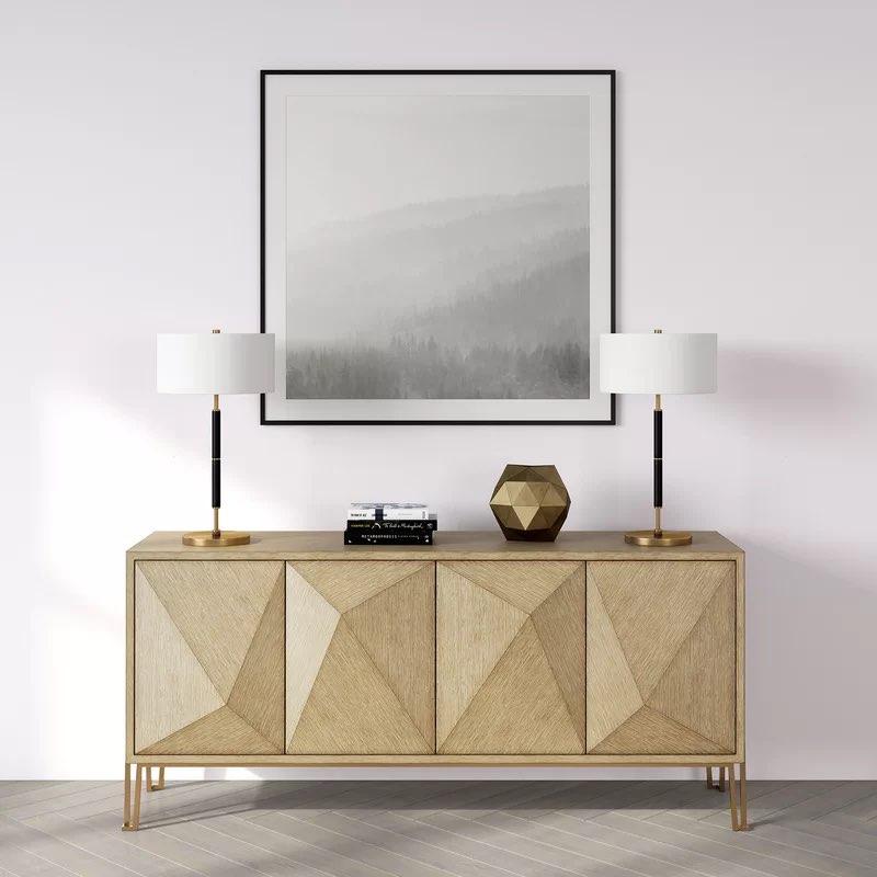 Cameta Modern Metal Table Lamp