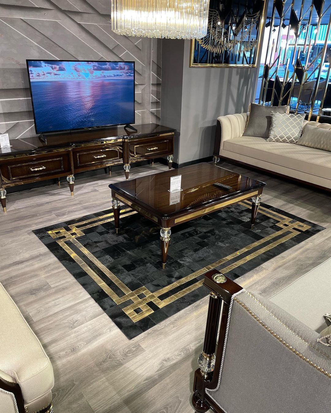 Tinera Handcrafted Flatweave Natural Leather Rug