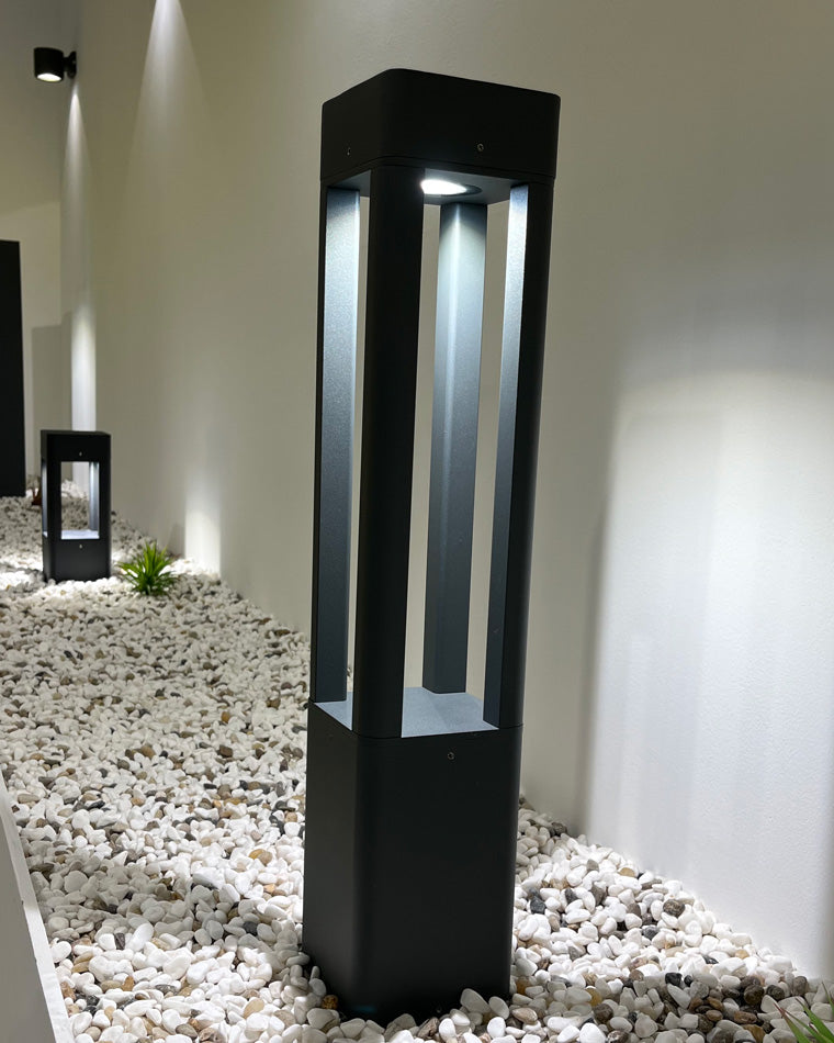 WOMO Square Pathway Bollard Light-WM9127