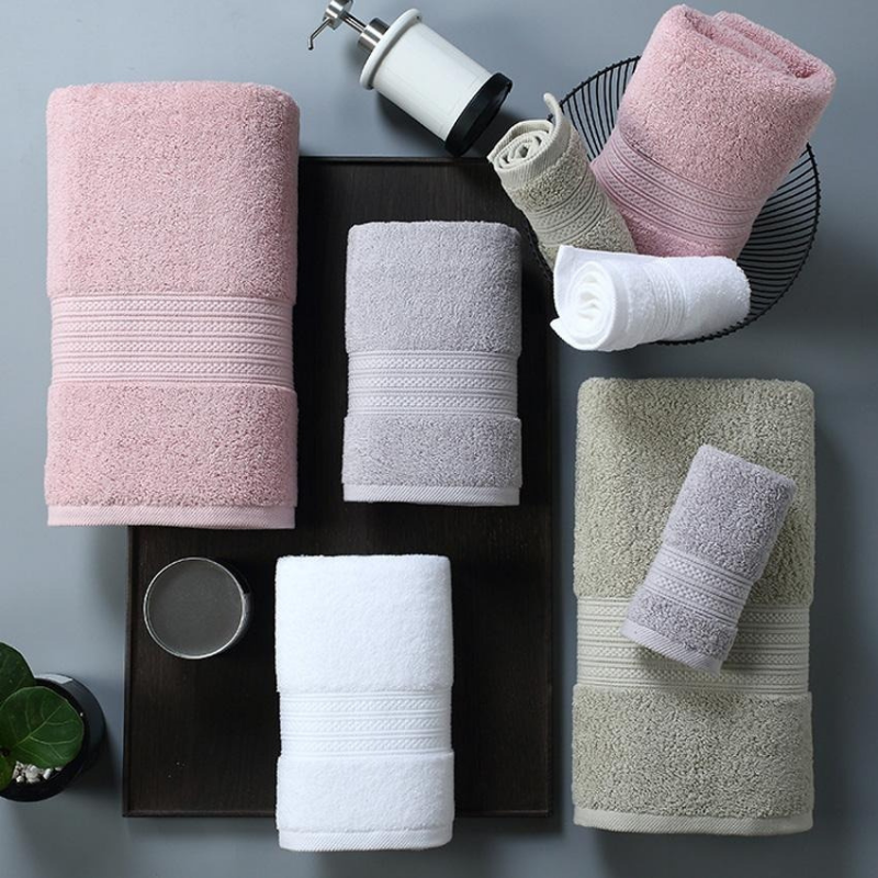 LuxeBath‚Ñ¢ Spanish Style Luxury Towel Set - Nordic Side - 