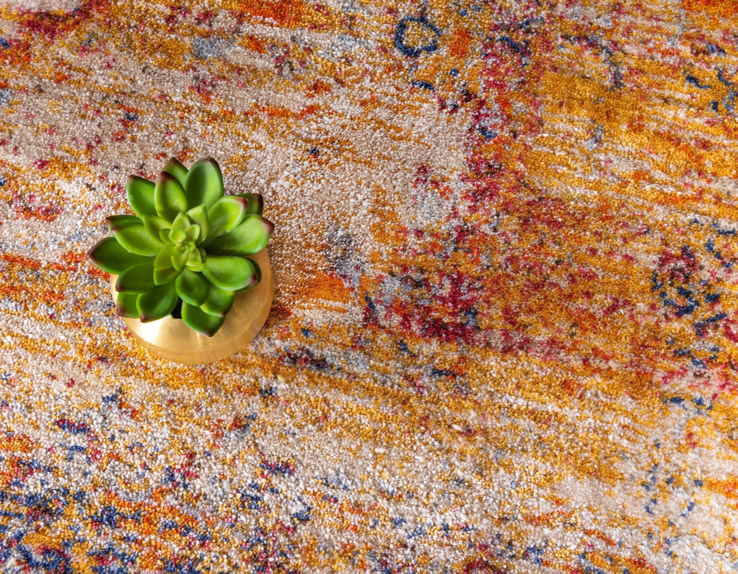 Damari - Modern Area Rug - Nordic Side - abstract-rug, Area-rug, feed-cl0-over-80-dollars, geometric-rug, hallway-runner, large-rug, modern, modern-nordic, modern-rug, round-rug, unique-loom,