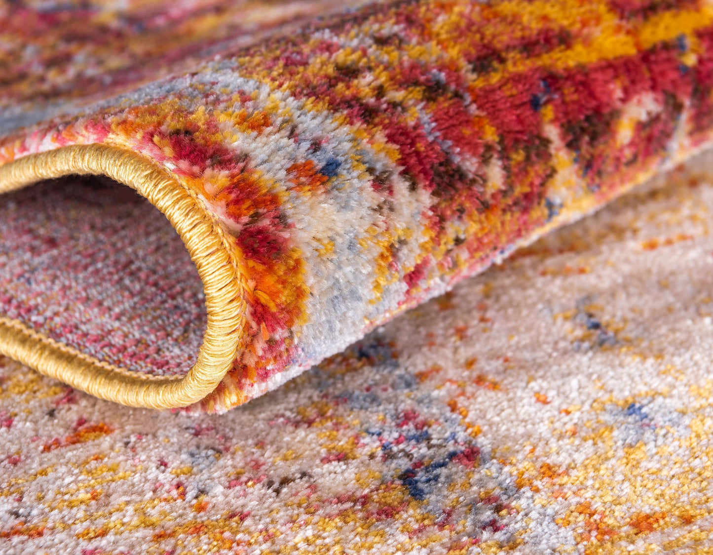 Damari - Modern Area Rug - Nordic Side - abstract-rug, Area-rug, feed-cl0-over-80-dollars, geometric-rug, hallway-runner, large-rug, modern, modern-nordic, modern-rug, round-rug, unique-loom,