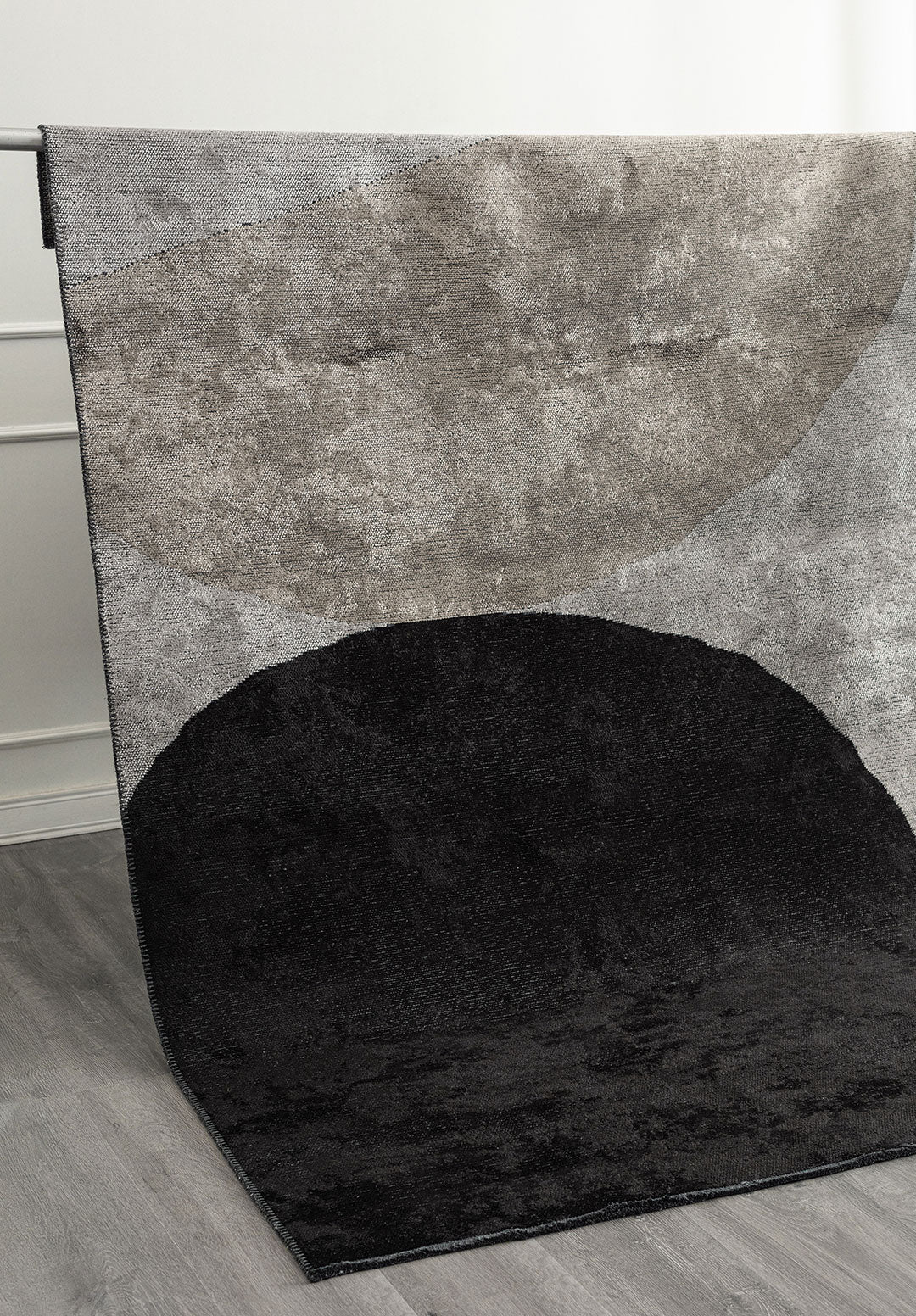 Meteor Black - Light Grey Rug