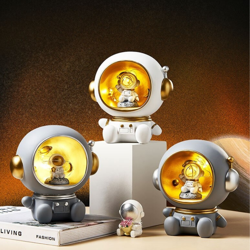 HomeQuill‚Ñ¢ Astronaut Creative Night Light - Nordic Side - 