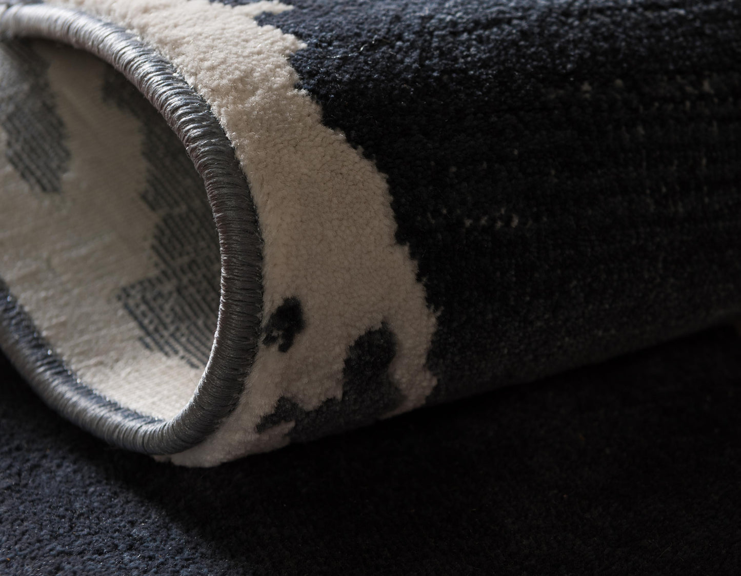 Jakobe - Faded Diamond Pattern Area Rug - Nordic Side - feed-cl0-over-80-dollars, unique-loom, us-only, us-ship