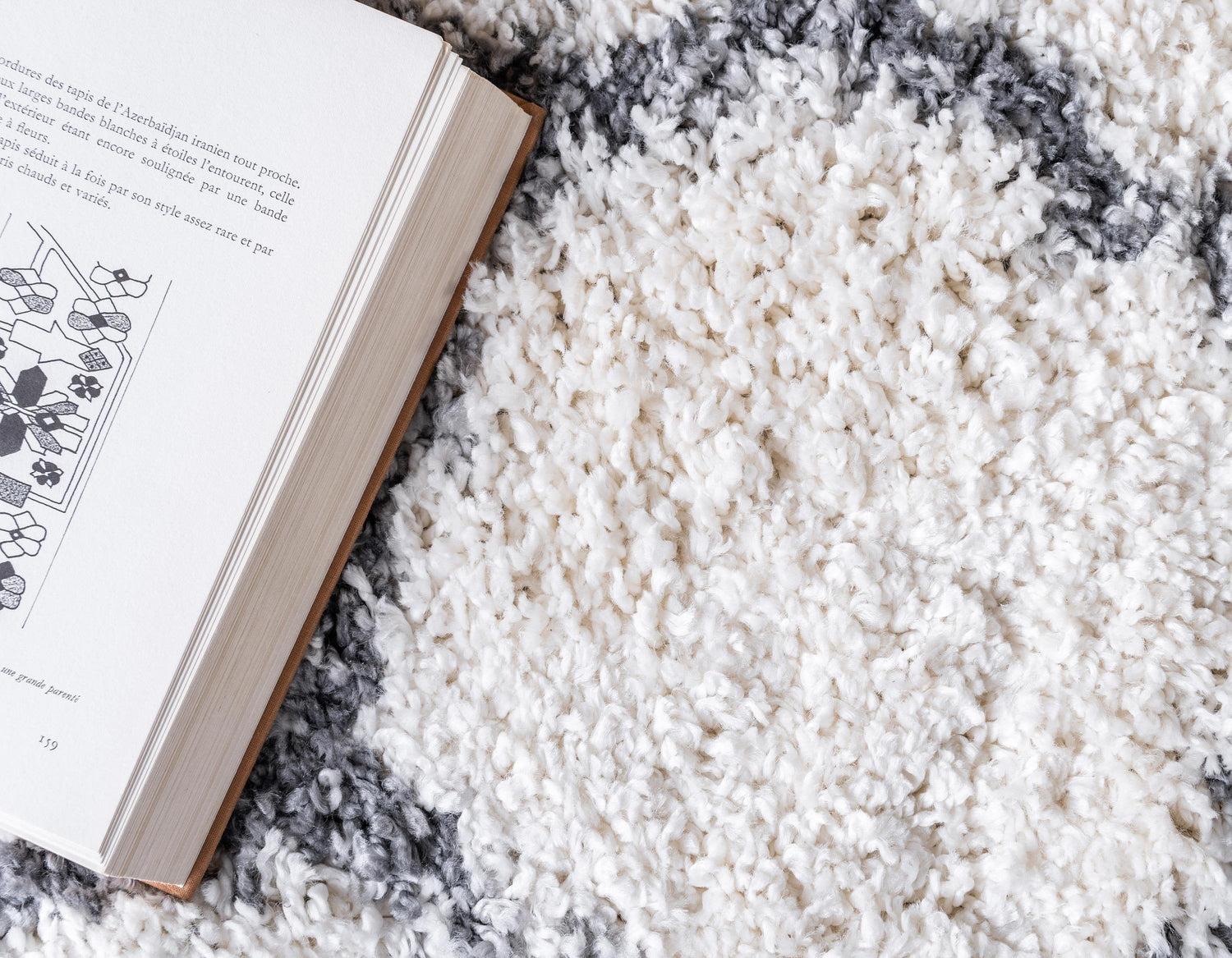 Broderick - Modern Pattern Shaggy Area Rug - Nordic Side - abstract-rug, area-rug, feed-cl0-over-80-dollars, geometric-rug, hallway-runner, large-rug, modern, modern-rug, round-rug, shaggy-ru