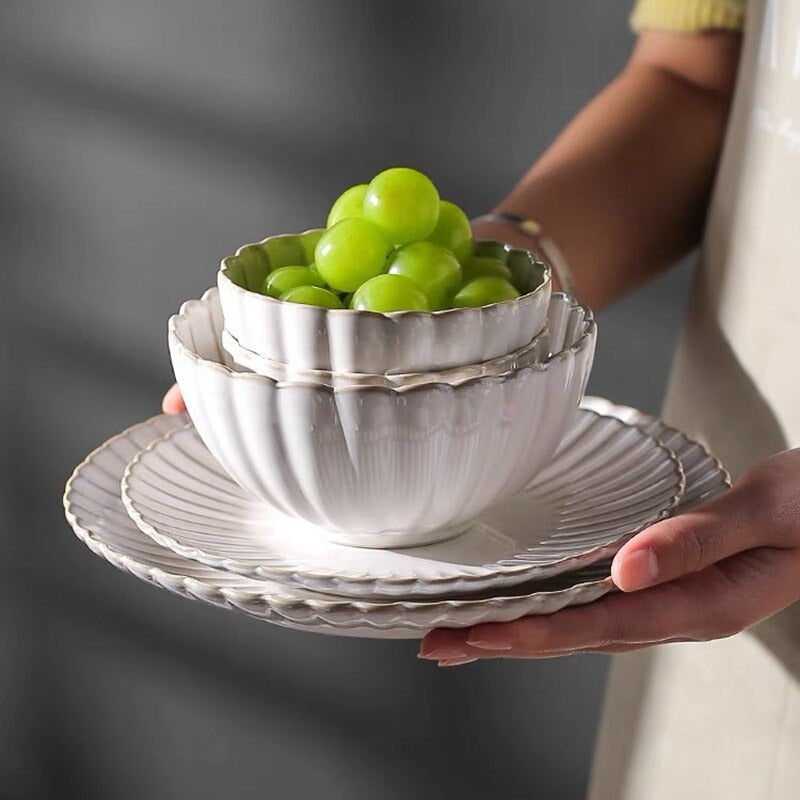 Tove Luxury Dinnerware Set