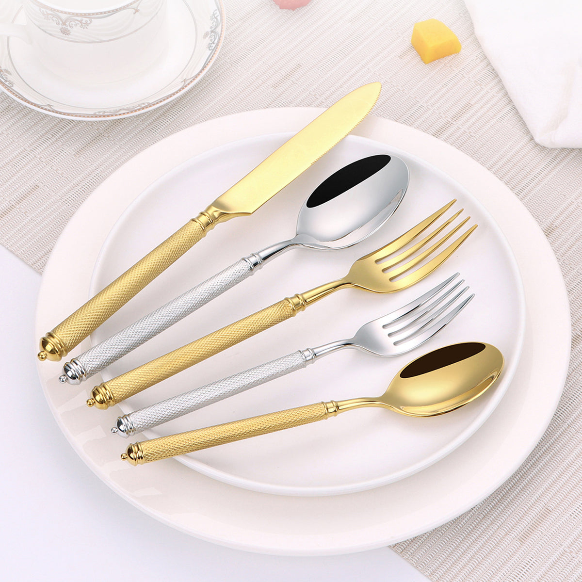 Naila Luxury Stainless Steel Cutlery Set