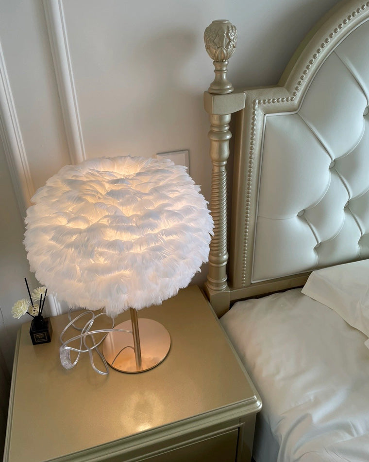 WOMO Pretty Round Feather Table Night Lamp-WM8038