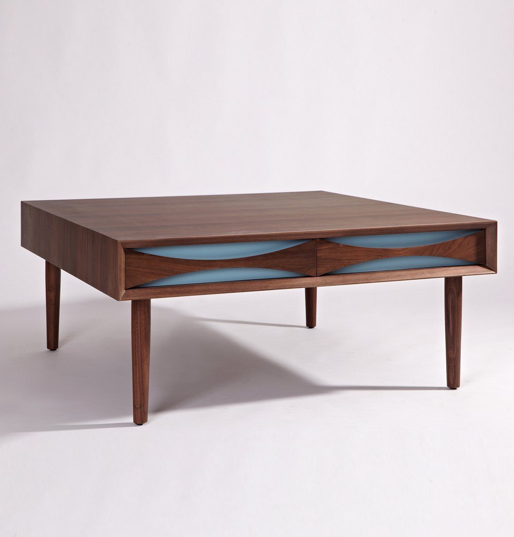 Sarah - Classic Coffee Table