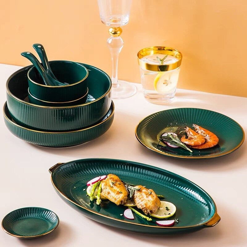 Ocula Green Luxury Dinnerware Set