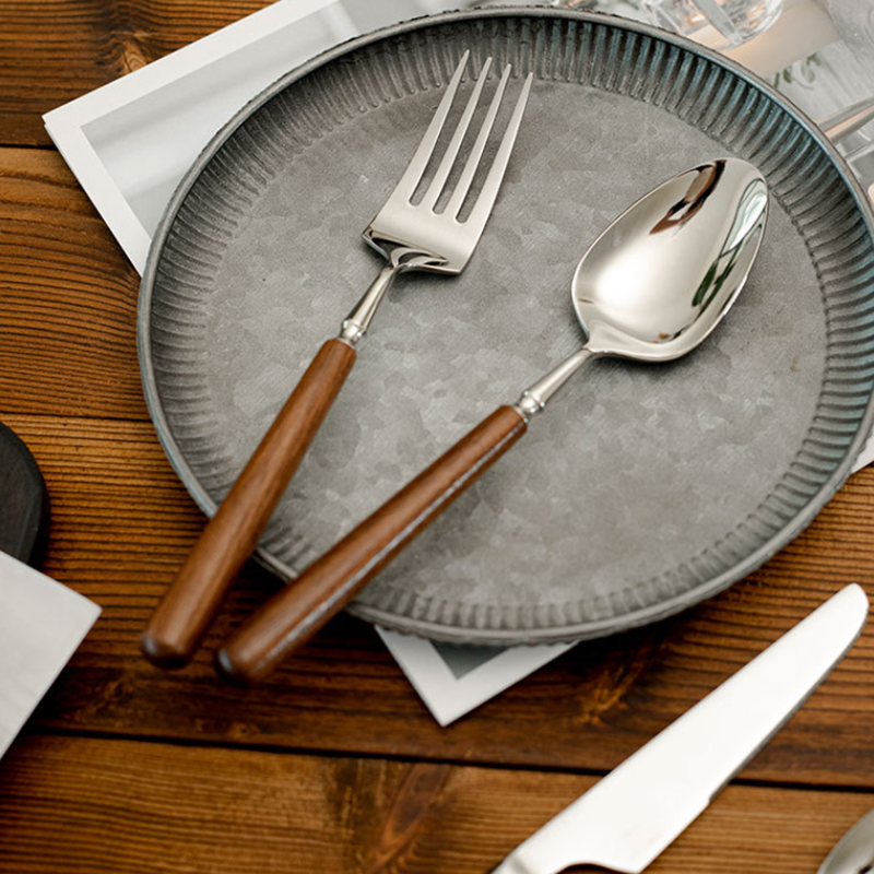Château Rosewood Cutlery Set