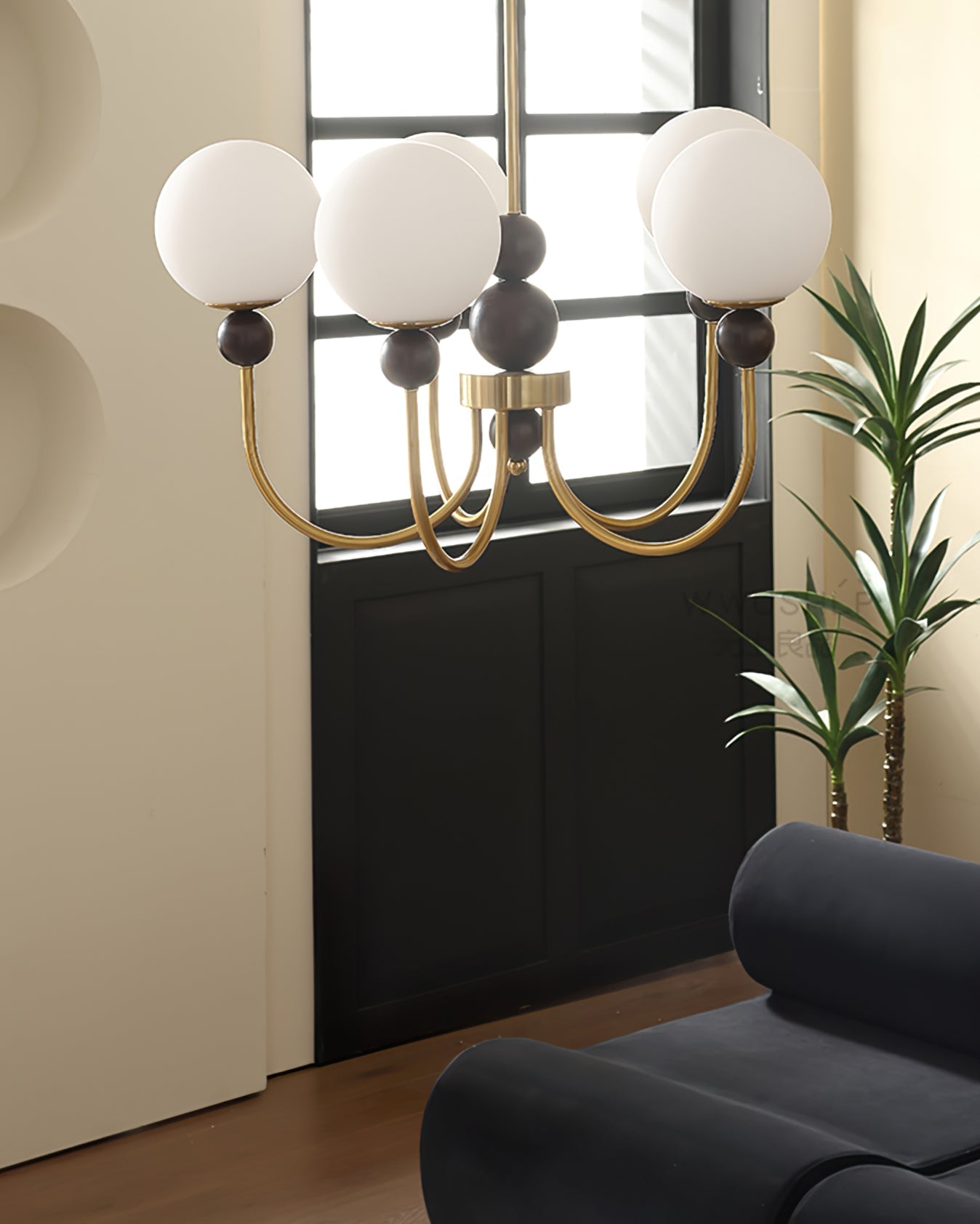 Aeyee Glass Chandelier