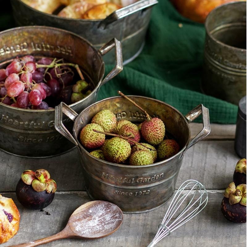 Hestia Retro Iron Barrel Vase