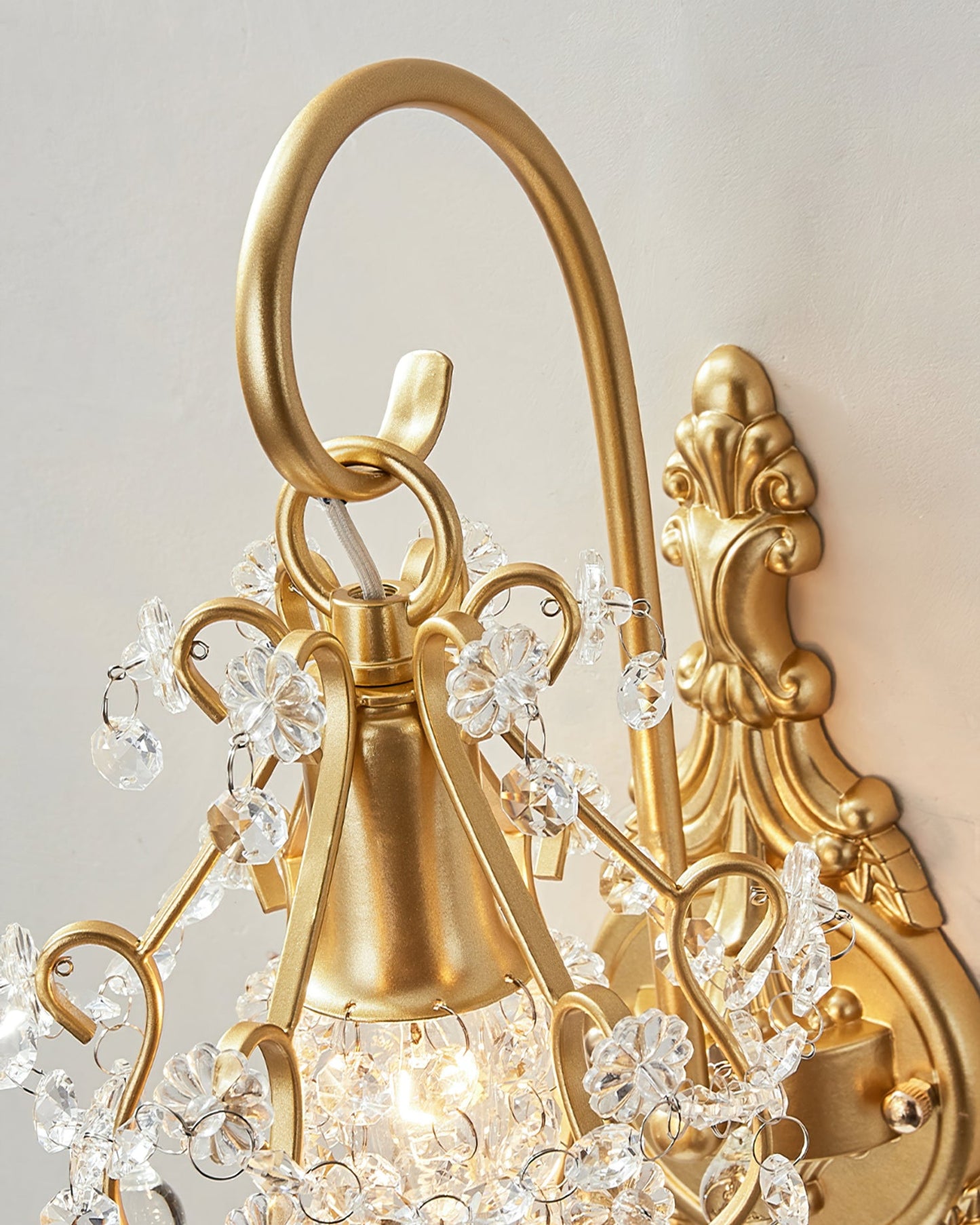 Apttek Crystal Wall Lamp