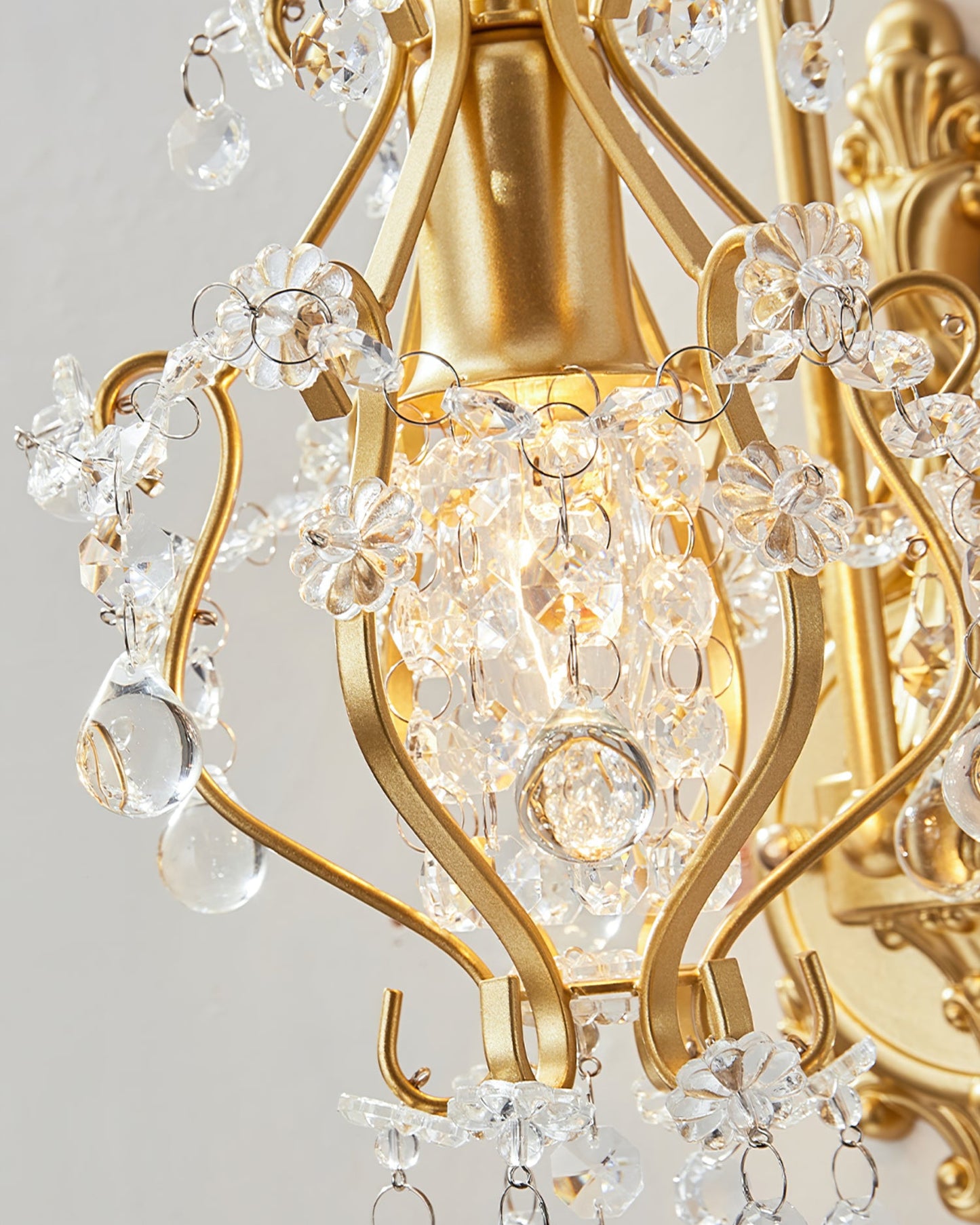 Apttek Crystal Wall Lamp