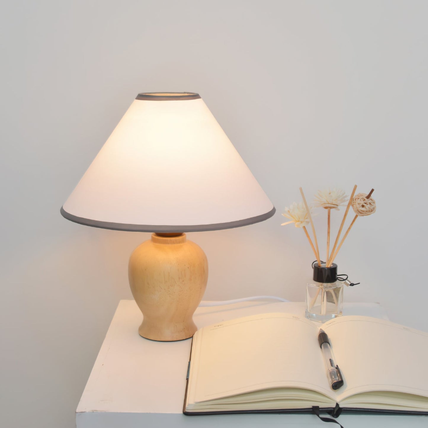 Arbol Table Lamp