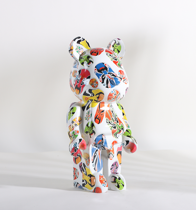 Bear Figurine - Whitish Undertone