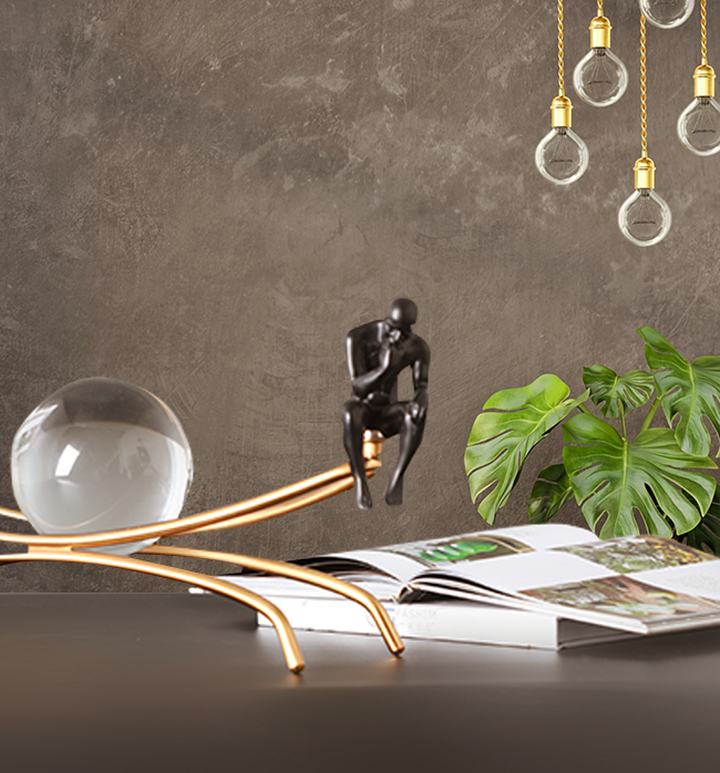 The Reverse Seesaw - Black/Gold