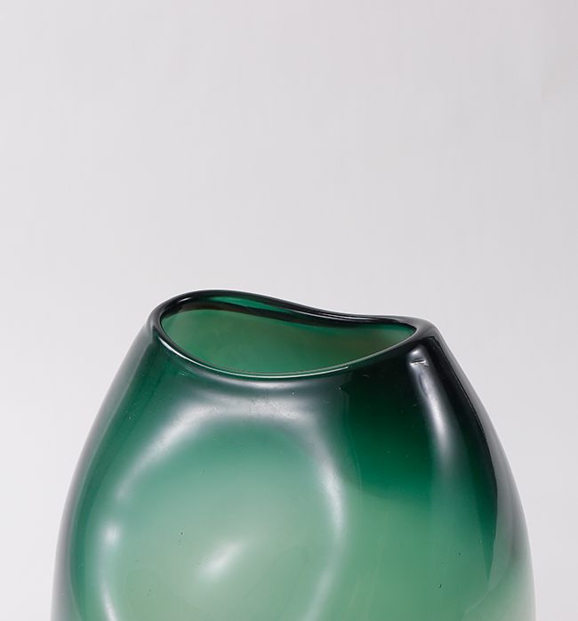The Guiliana Collection Vase - Small, Green & Gold