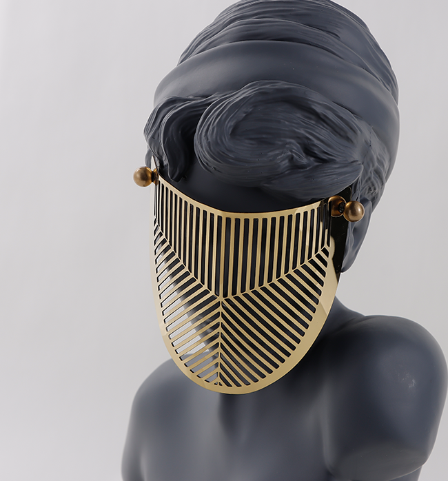 David In A Golden Veil - Grey