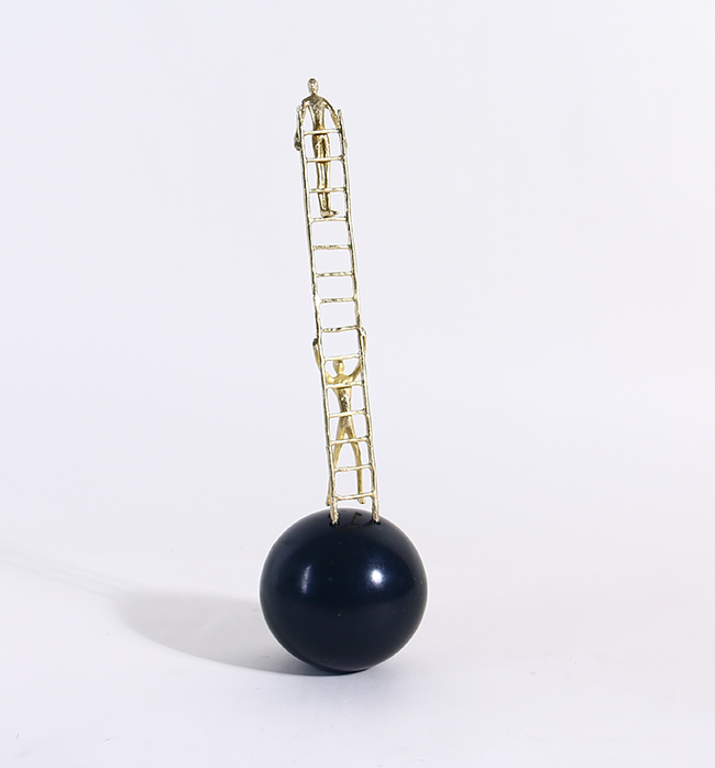 Ladder On A Sphere - Gold/Black
