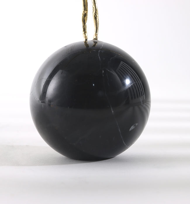 The Balancing Act - Gold/Black