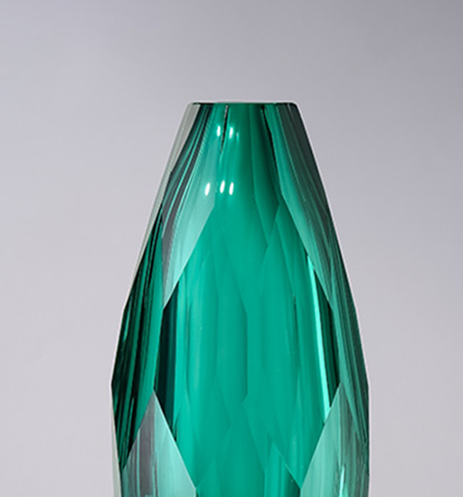 The Harriet Vase Amethyst - Green