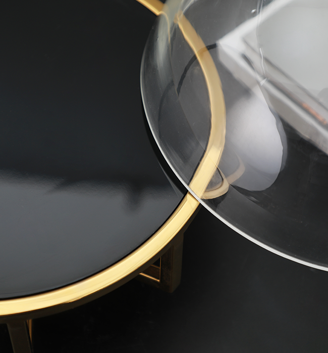 The Gold Crust Storage Bowl