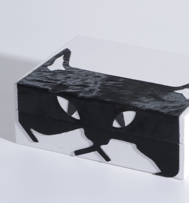 The Feline Jewellery Collection - Small, Grey/Black