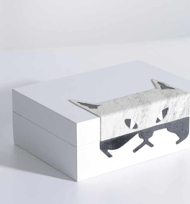 The Feline Jewellery Collection - Large, Grey/Black