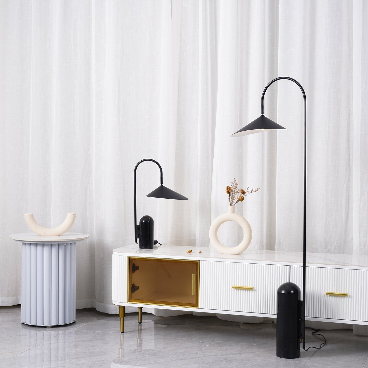 Arum Floor Lamp