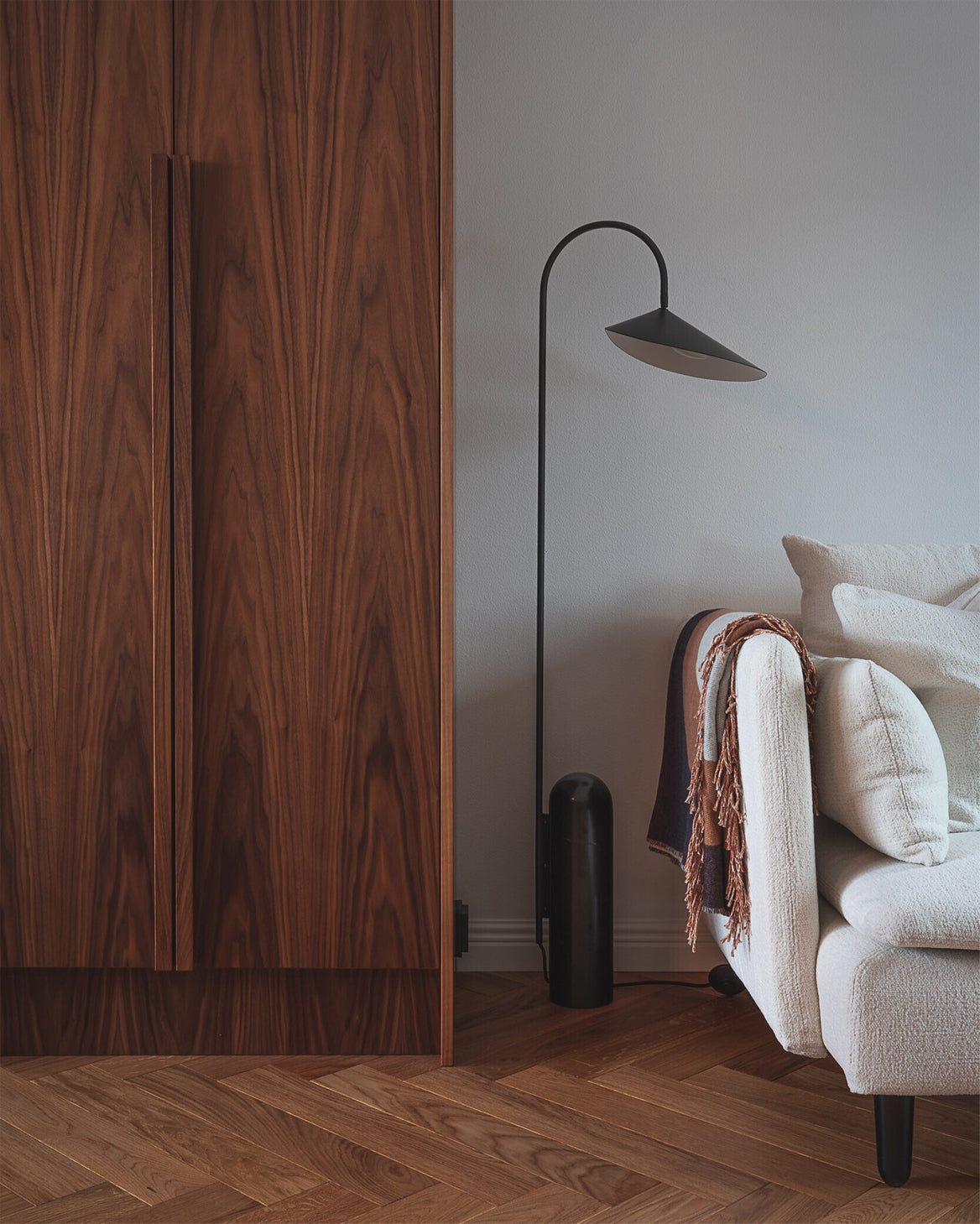 Arum Floor Lamp