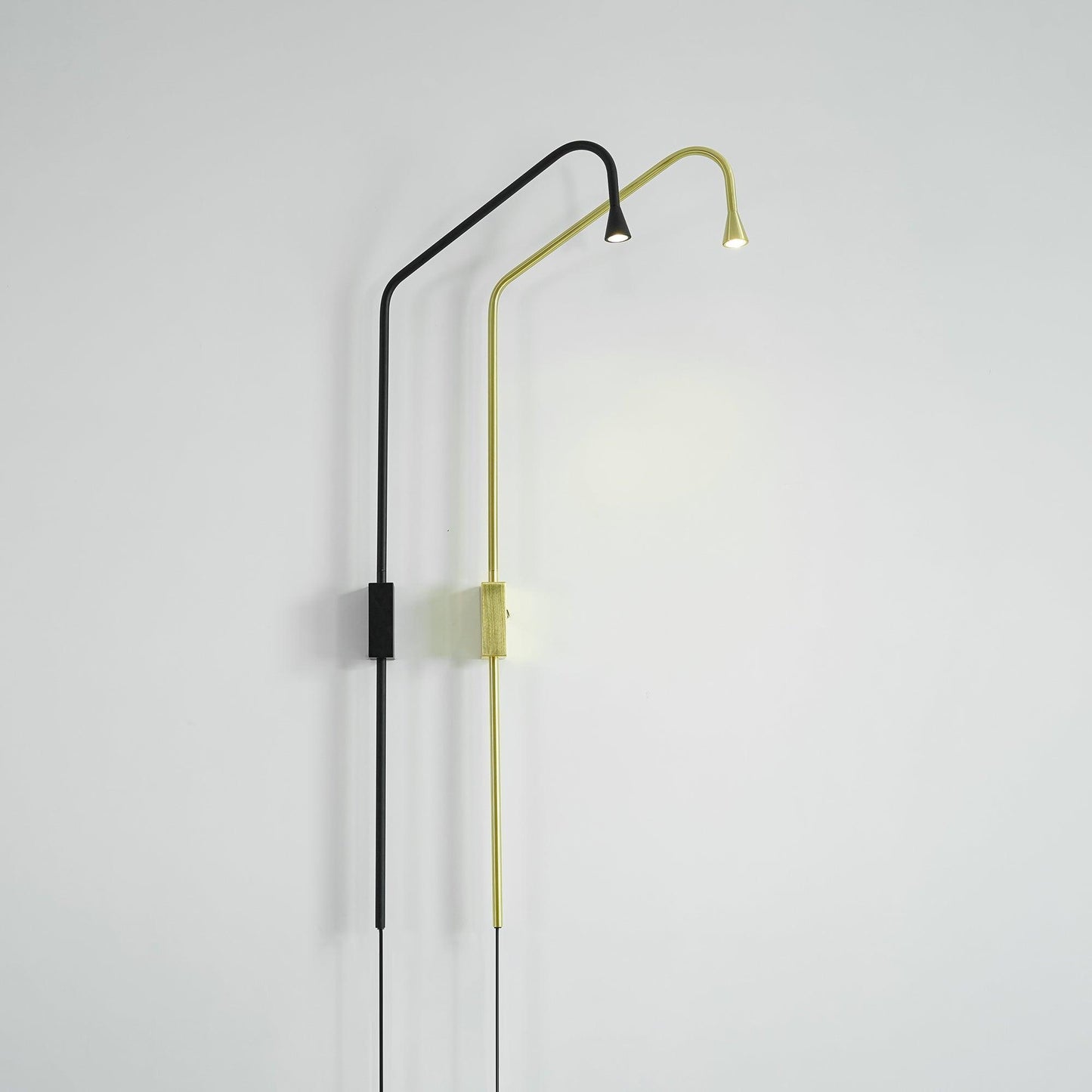Pureform Stylish Wall Lamp