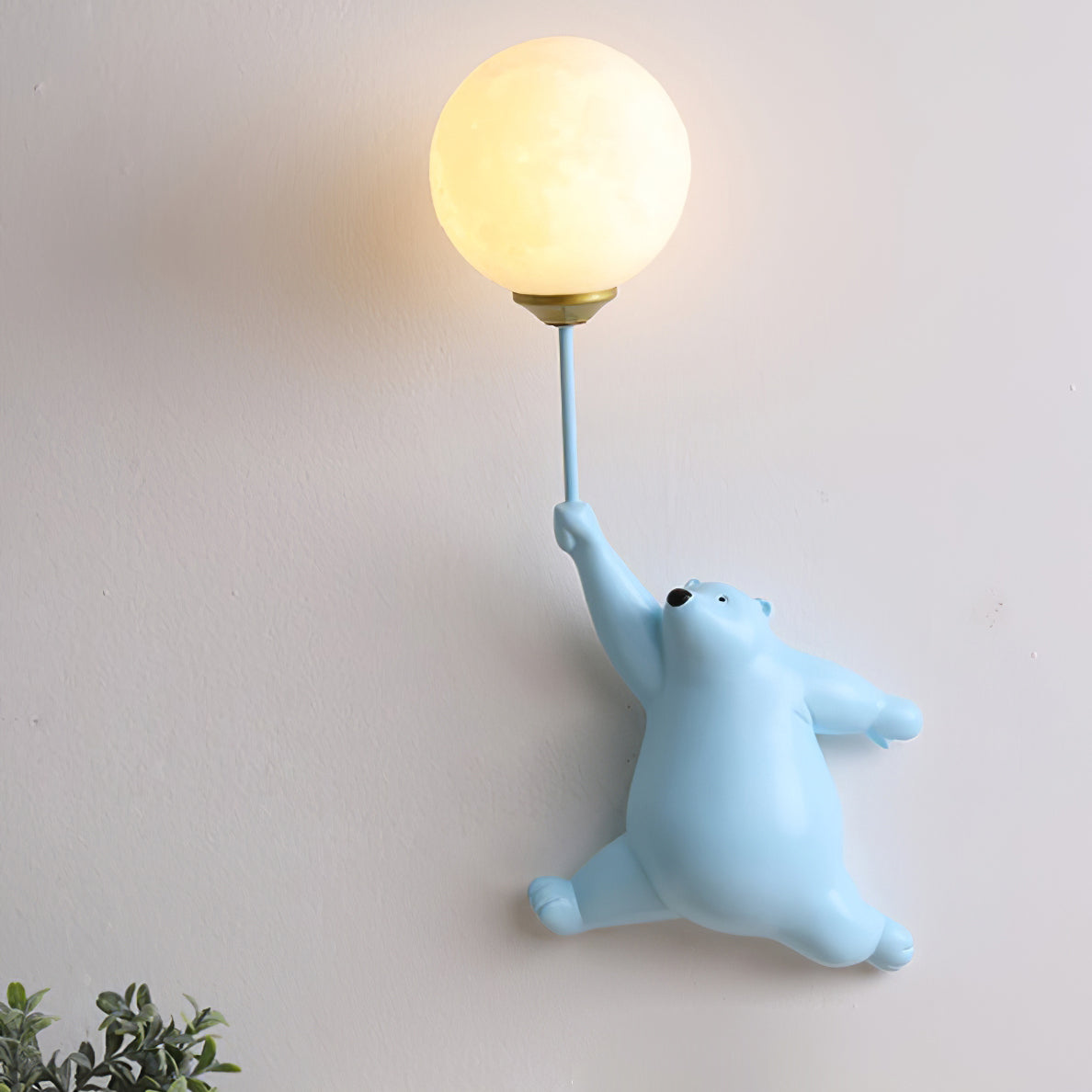 Bear Balloon Wall Lamp